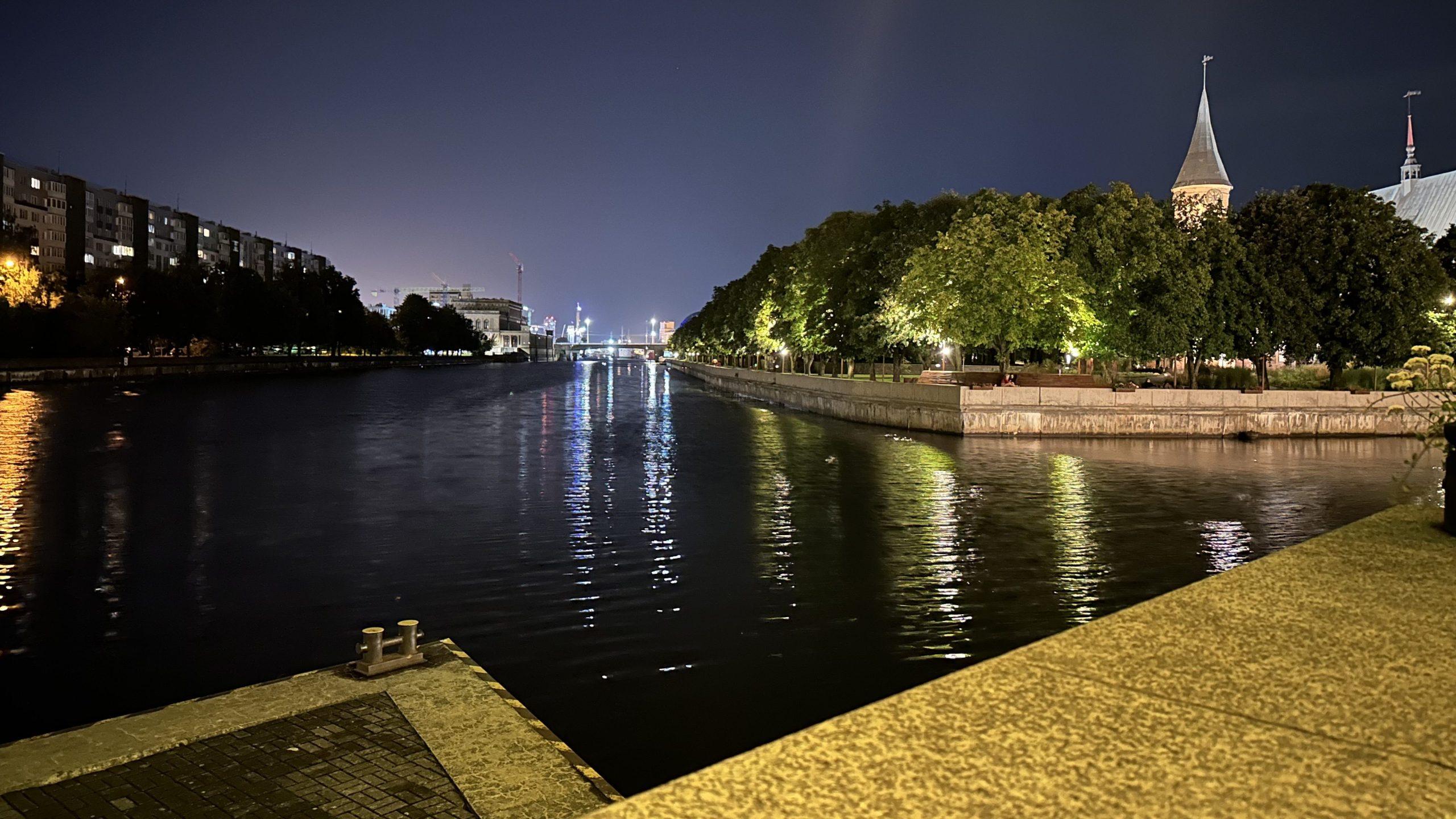 Ночьной Калининград